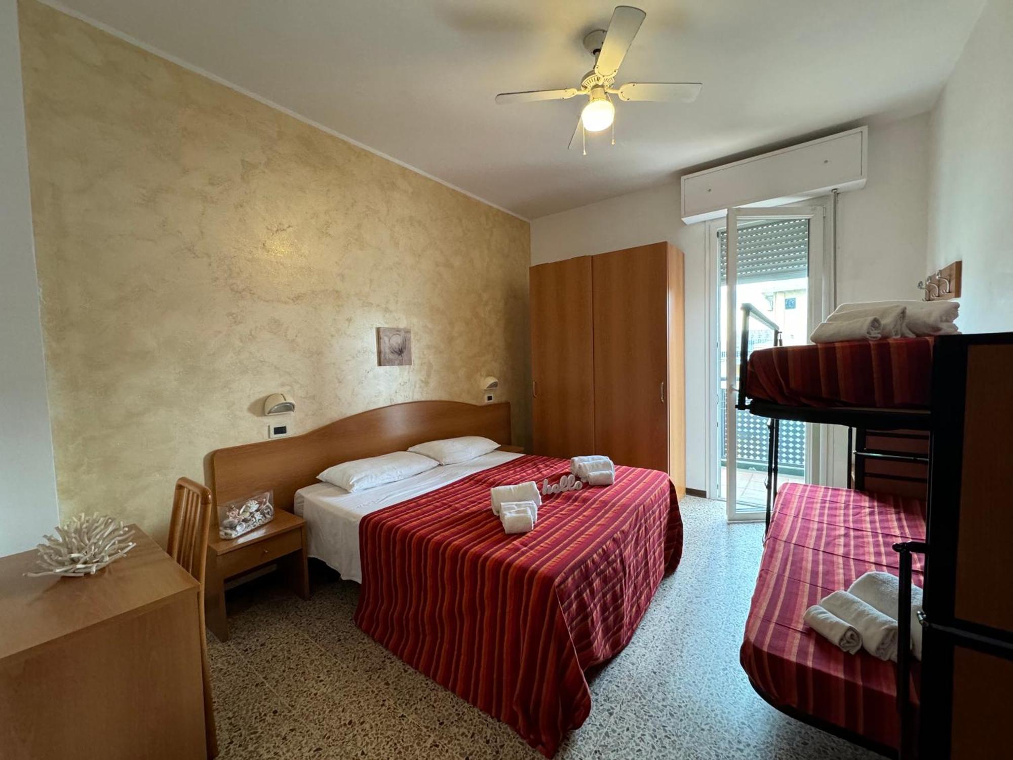 Hotel Caruso Rimini Exteriör bild