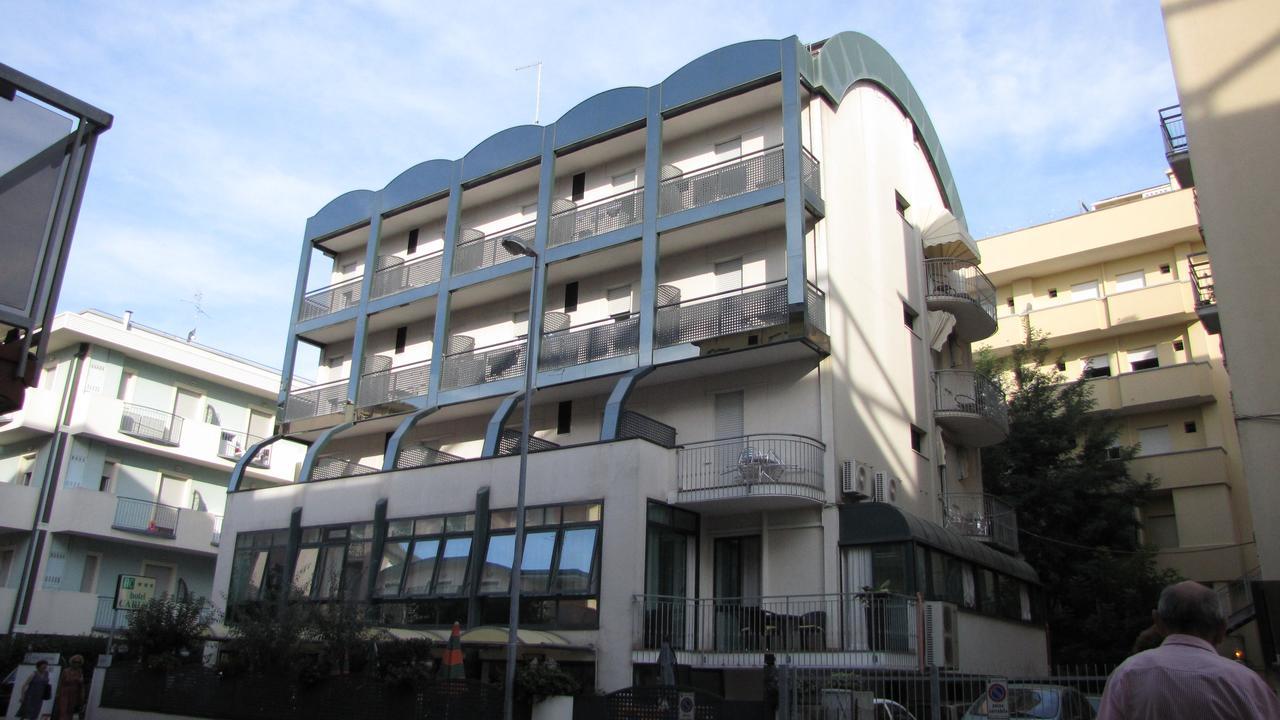 Hotel Caruso Rimini Exteriör bild
